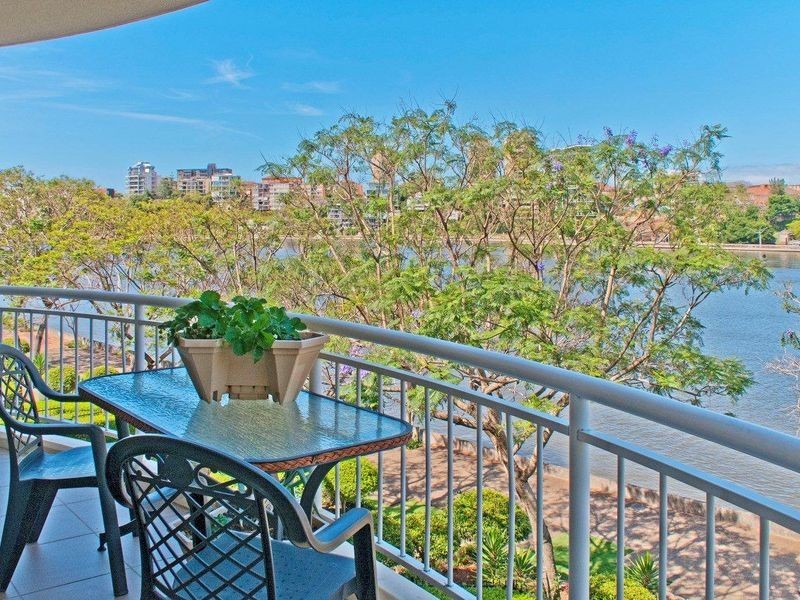 35/50 Rotherham Street, Kangaroo Point QLD 4169