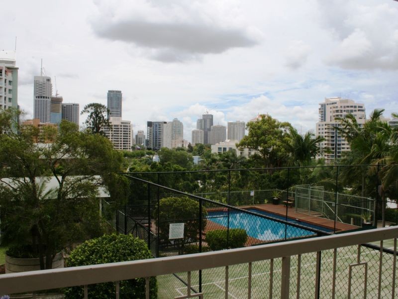 5/83 O’Connell Street, Kangaroo Point QLD 4169
