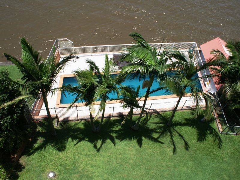 42/64 Thorn Street, Kangaroo Point QLD 4169