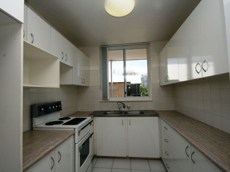 42/64 Thorn Street, Kangaroo Point QLD 4169