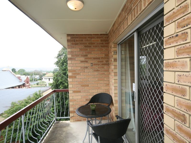 8/7 Lomond Tce, East Brisbane QLD 4169