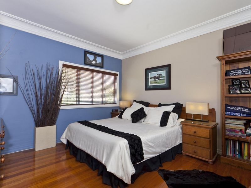 602 Vulture St E, East Brisbane QLD 4169