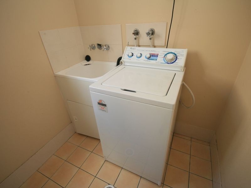 6/21 Eskgrove Street, East Brisbane QLD 4169