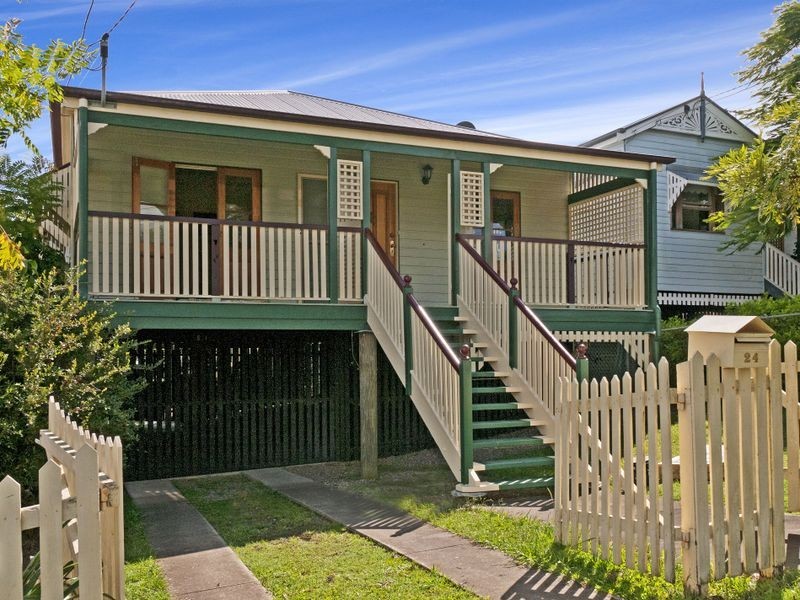 24 Thynne Avenue, Norman Park QLD 4170