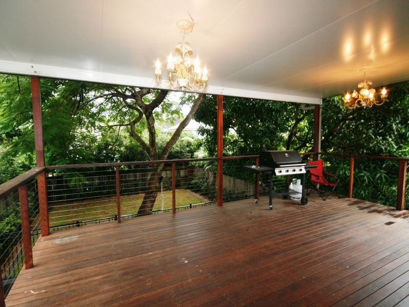 27 Latrobe Street, East Brisbane QLD 4169