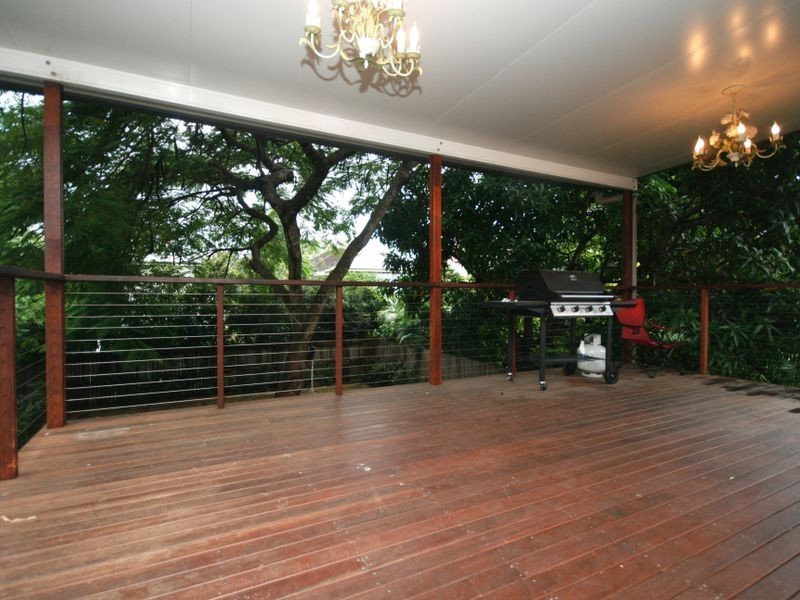 27 Latrobe Street, East Brisbane QLD 4169