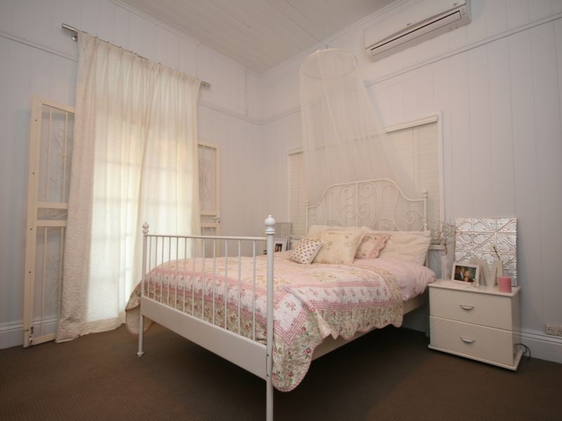 57 Northcote Street, East Brisbane QLD 4169