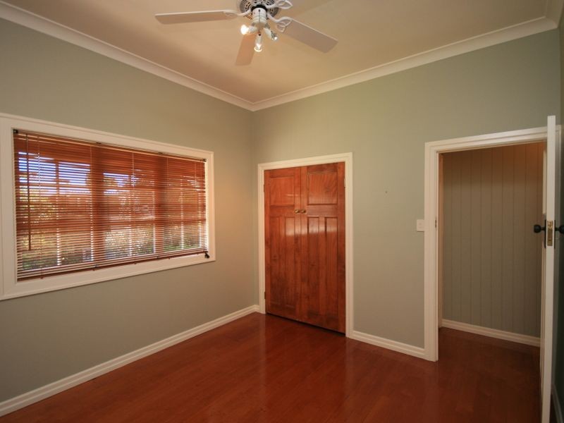 30 Barker Street, East Brisbane QLD 4169