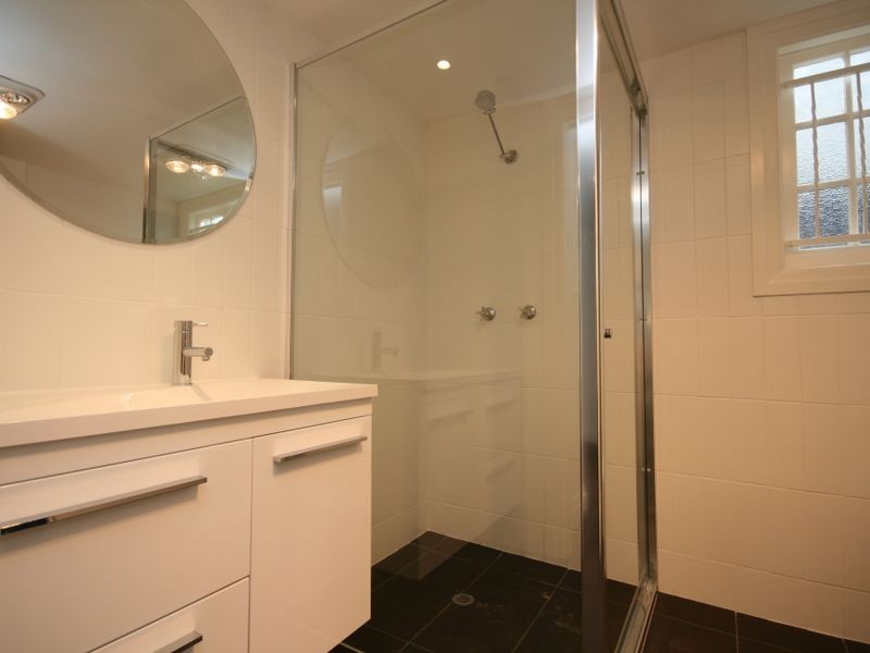 30 Barker Street, East Brisbane QLD 4169