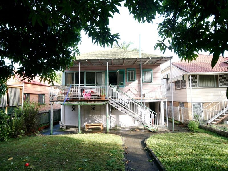 39 Stafford Street, East Brisbane QLD 4169