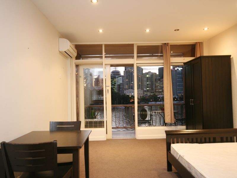 Kangaroo Point QLD 4169