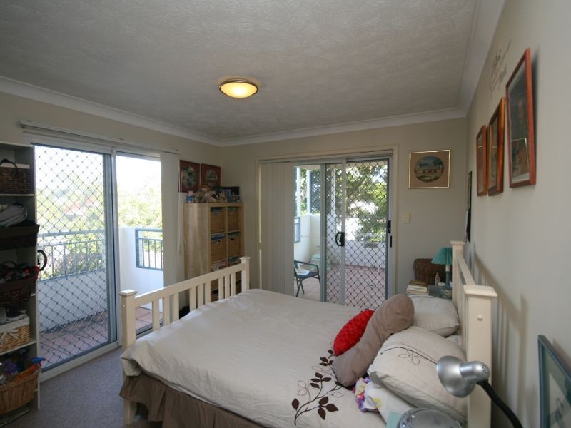 11/239-249 Shafston Avenue, Kangaroo Point QLD 4169