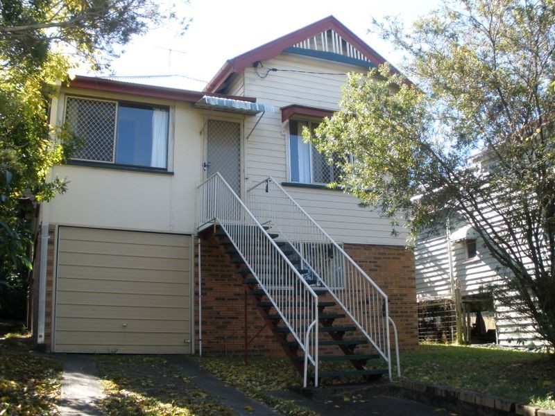 31 Henry Street, Woolloongabba QLD 4102