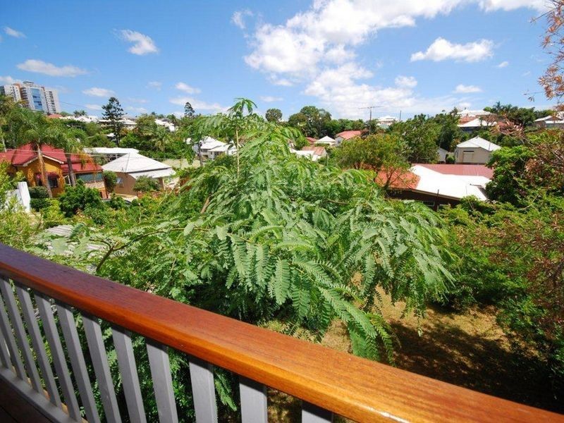 50 Gertrude Street, Highgate Hill QLD 4101