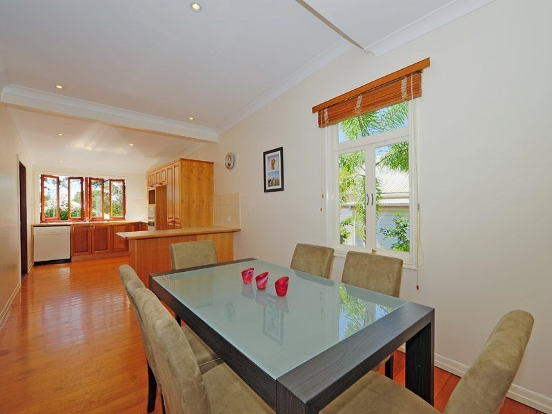 14 Northcote Street, East Brisbane QLD 4169