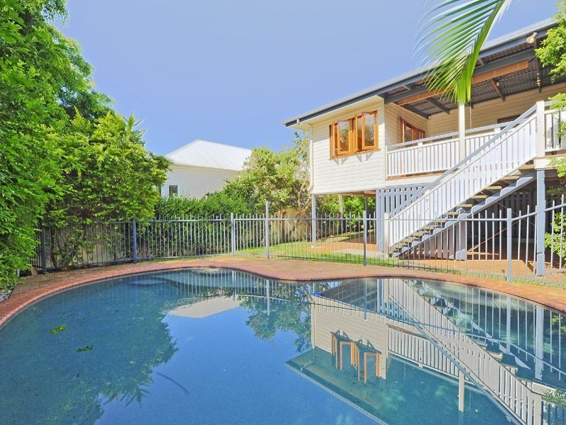 14 Northcote Street, East Brisbane QLD 4169