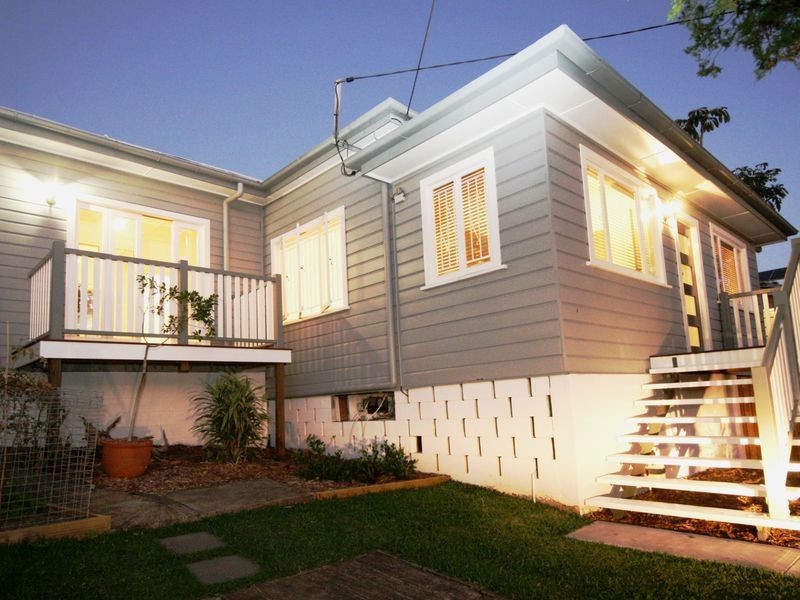 29 Northcote Street, East Brisbane QLD 4169