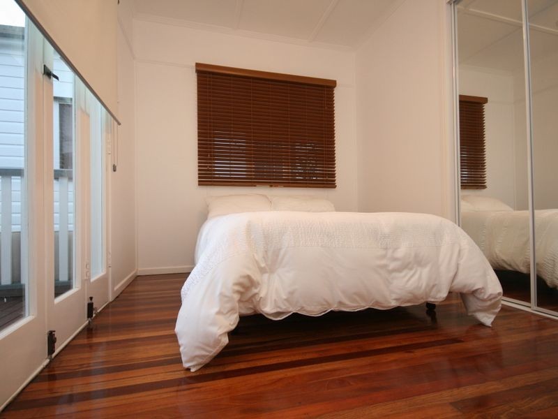 29 Northcote Street, East Brisbane QLD 4169