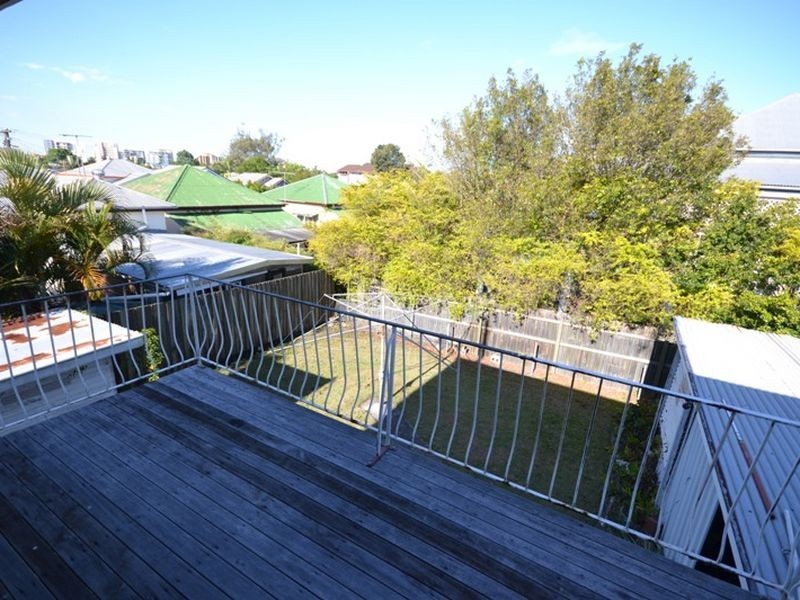 18 Toohey St, Kangaroo Point QLD 4169