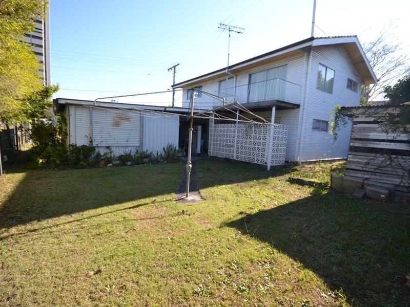 18 Toohey St, Kangaroo Point QLD 4169