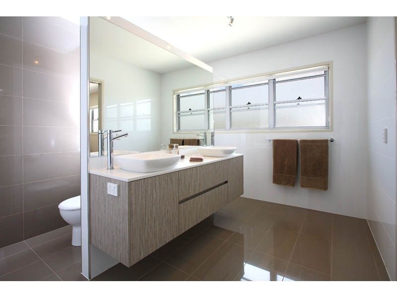 31 Gristock Street, Coorparoo QLD 4151