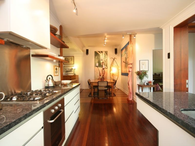 41 Llewellyn St, Kangaroo Point QLD 4169