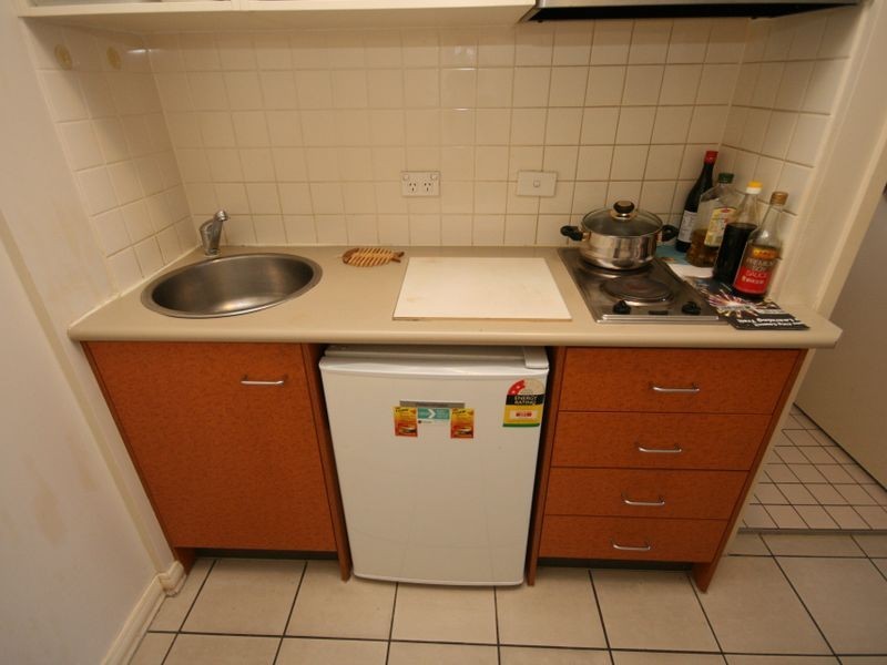 706/9 Castlebar Street, Kangaroo Point QLD 4169