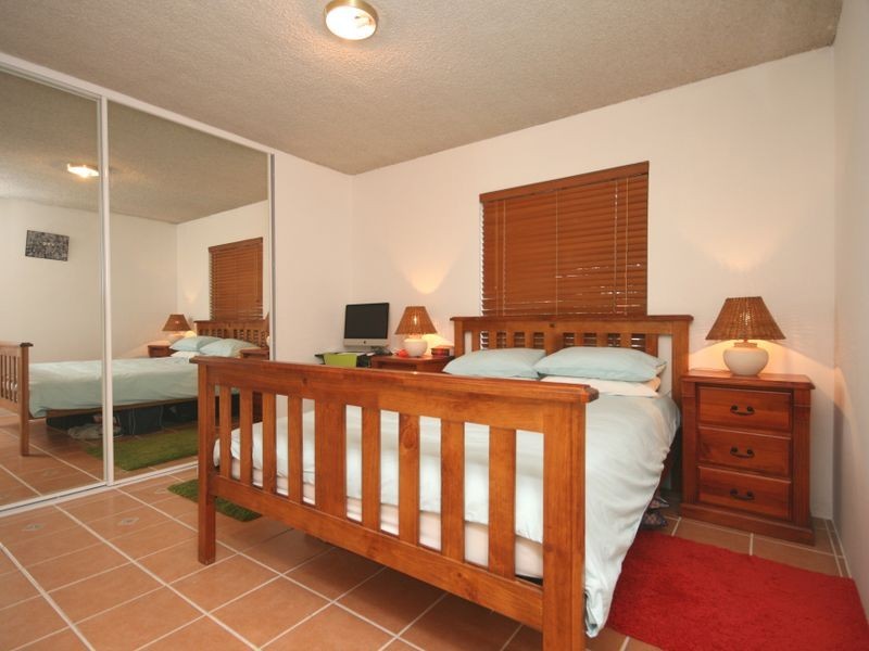 1/32 Clarendon St, East Brisbane QLD 4169