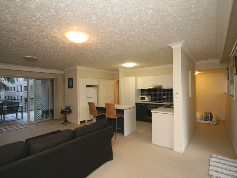 2/19 Thorn Street, Kangaroo Point QLD 4169