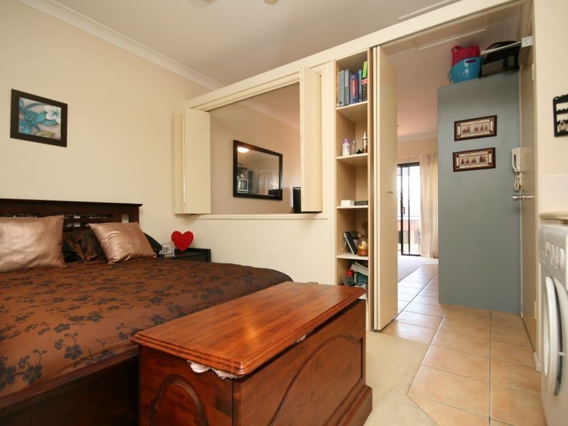 9/84 Lytton Road, East Brisbane QLD 4169