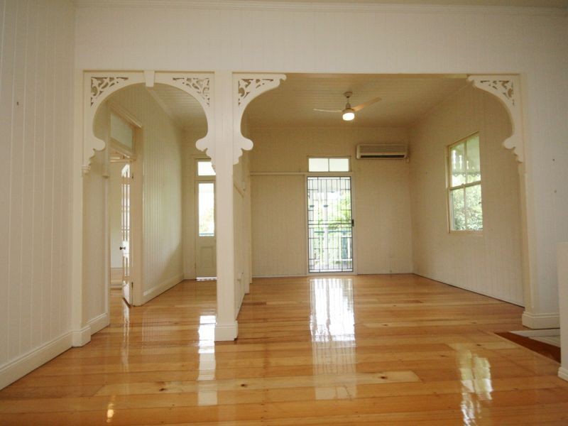 22 Barker Street, East Brisbane QLD 4169