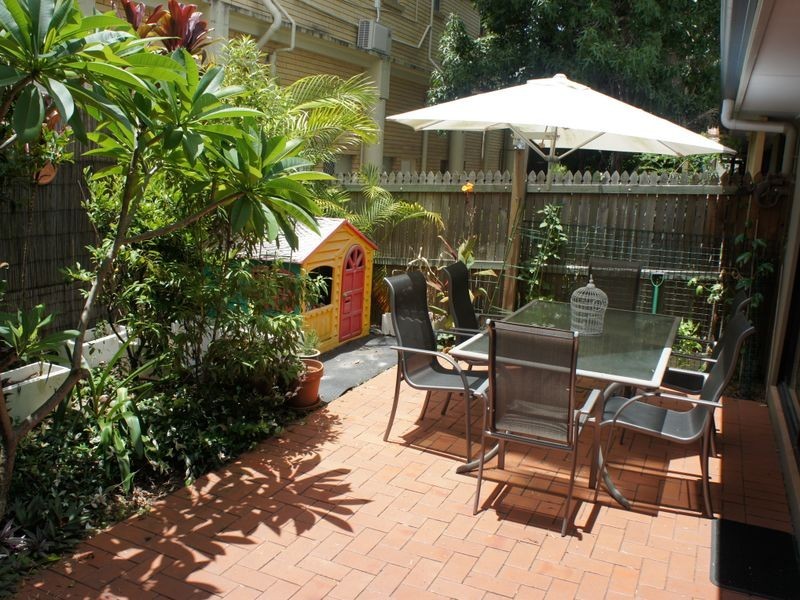 3/31 LLewellyn Street, Kangaroo Point QLD 4169
