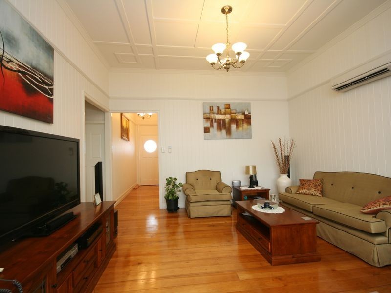 525 Vulture Street, East Brisbane QLD 4169