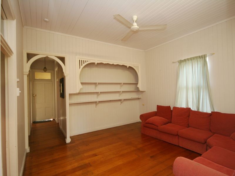 19 Northcote Street, East Brisbane QLD 4169