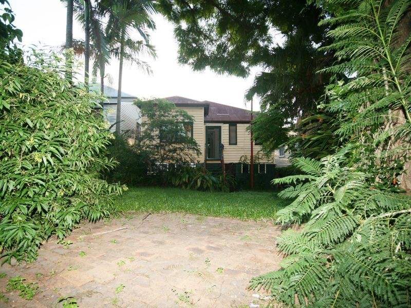 19 Northcote Street, East Brisbane QLD 4169