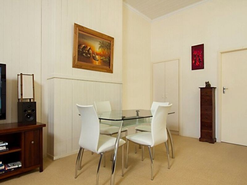 2/131 Mowbray Terrace, East Brisbane QLD 4169