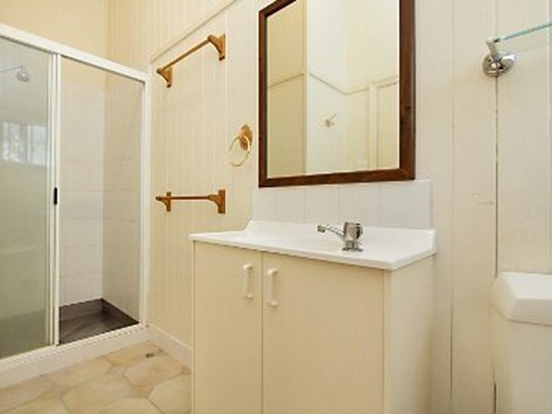 2/131 Mowbray Terrace, East Brisbane QLD 4169