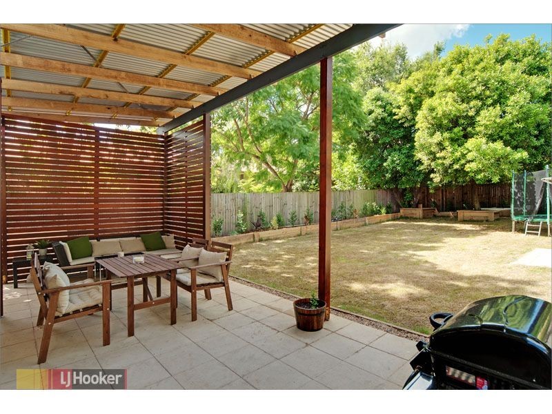 9 Potts Street, East Brisbane QLD 4169