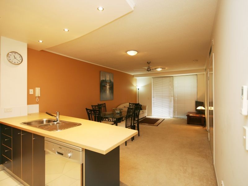 56/15 Goodwin Street, Kangaroo Point QLD 4169