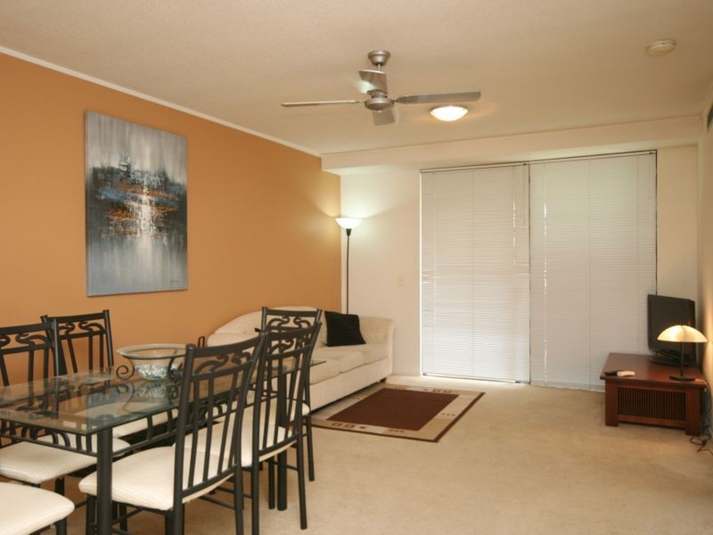 56/15 Goodwin Street, Kangaroo Point QLD 4169