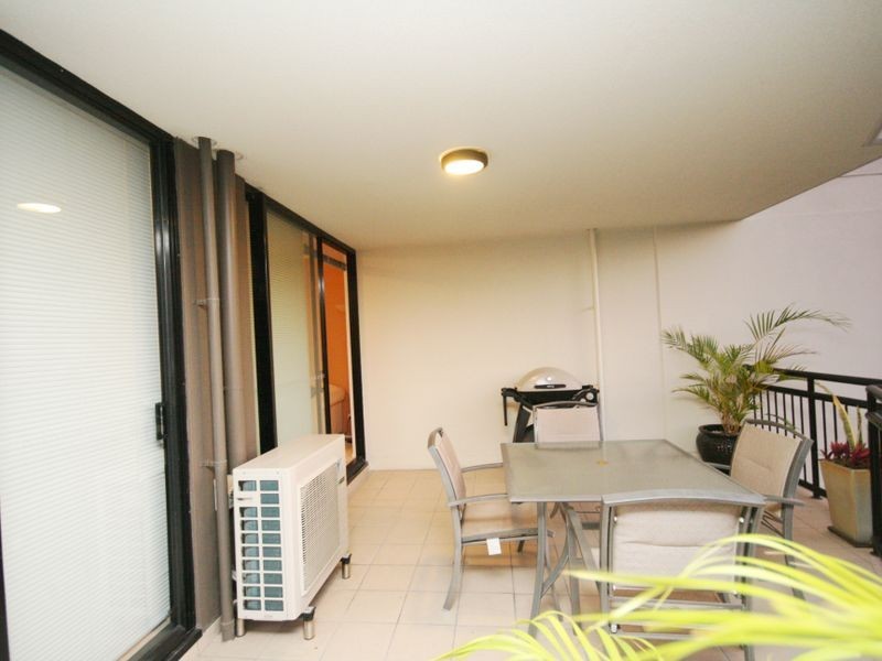 56/15 Goodwin Street, Kangaroo Point QLD 4169