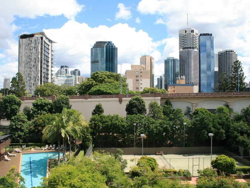 56/15 Goodwin Street, Kangaroo Point QLD 4169