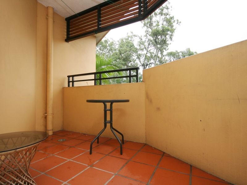 7/84 Lytton Road, East Brisbane QLD 4169