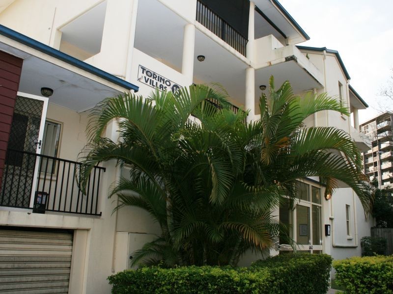 1/15 Rawlins Street, Kangaroo Point QLD 4169