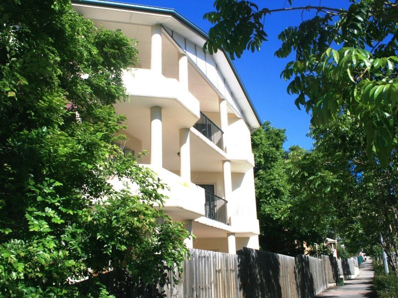 1/15 Rawlins Street, Kangaroo Point QLD 4169