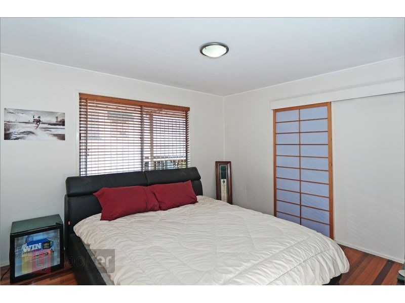6 Didsbury Street, East Brisbane QLD 4169