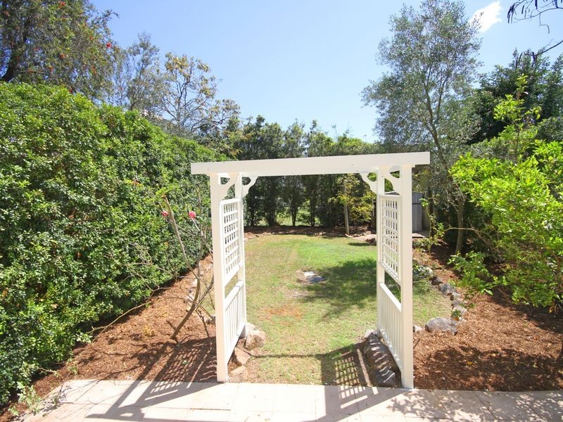 30 Barker Street, East Brisbane QLD 4169