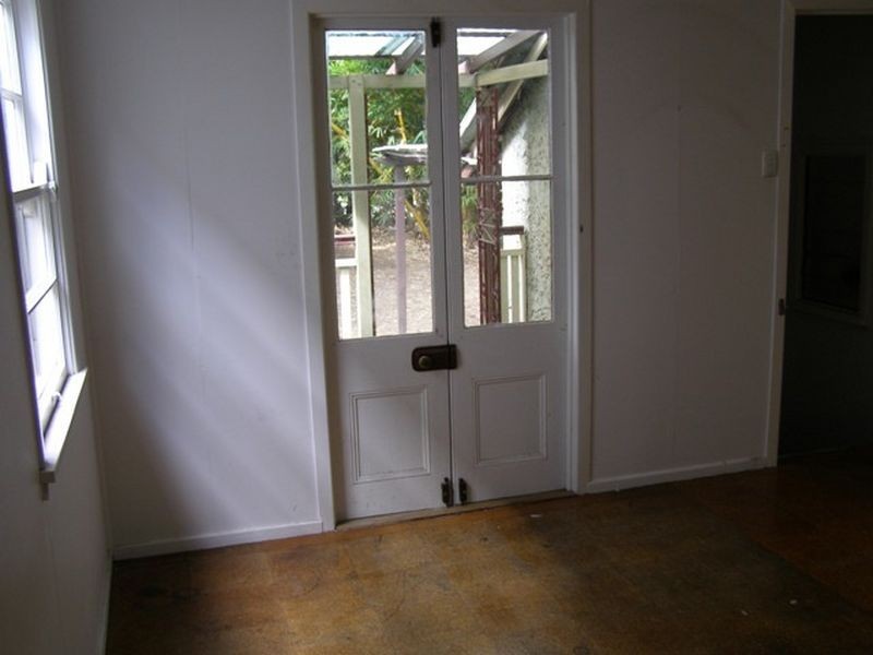 36 Longlands Street, East Brisbane QLD 4169