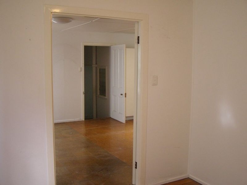 36 Longlands Street, East Brisbane QLD 4169