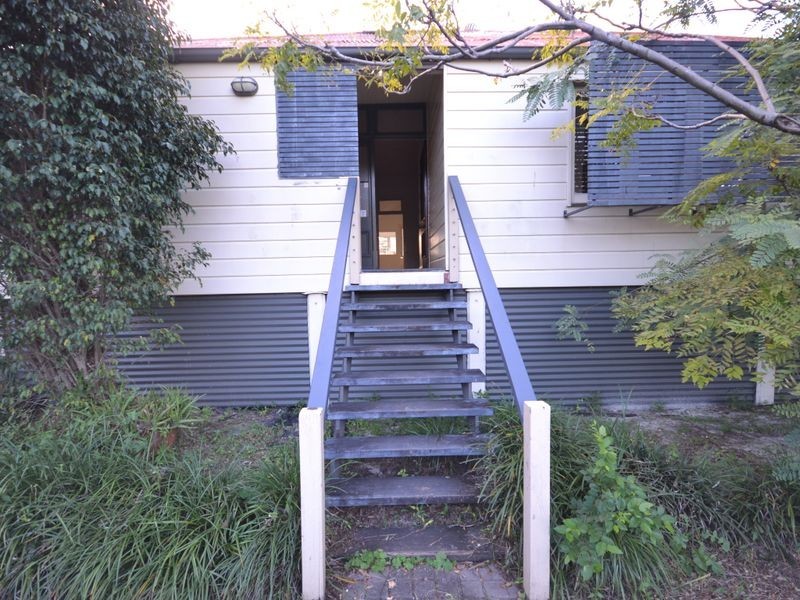 128 Lytton Road, East Brisbane QLD 4169